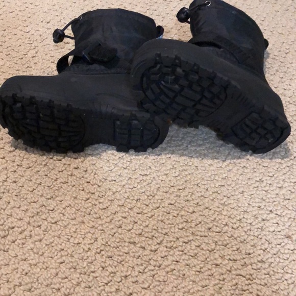 Northside kids snow boots size 10 - Picture 3 of 5